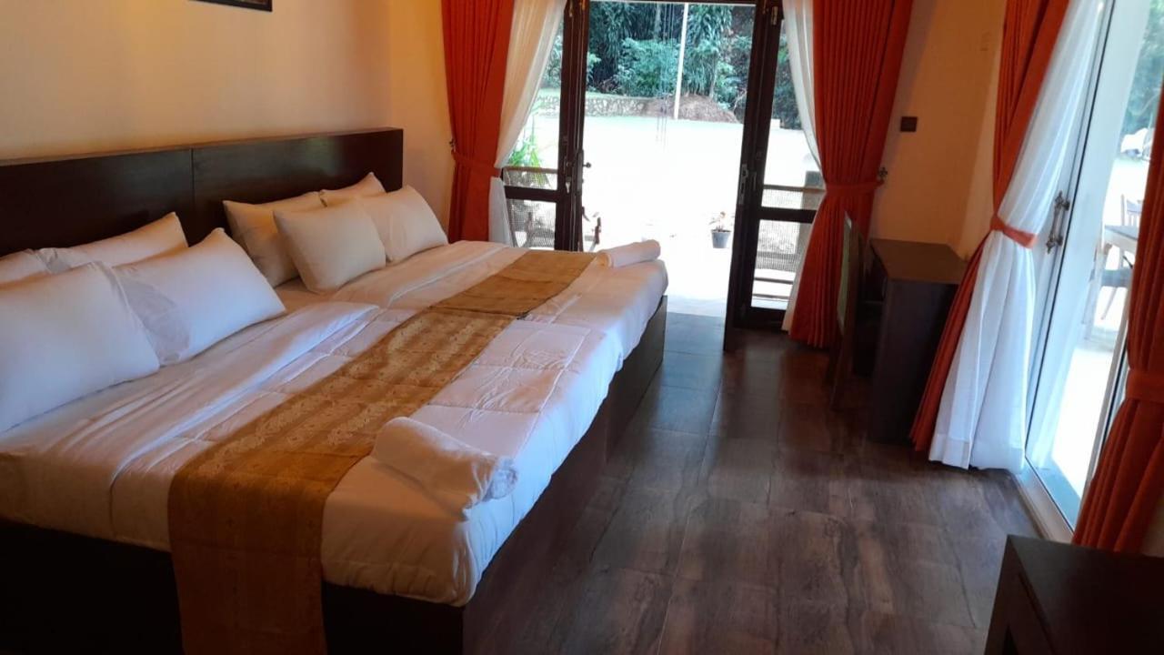 Villa D55 Канди Экстерьер фото